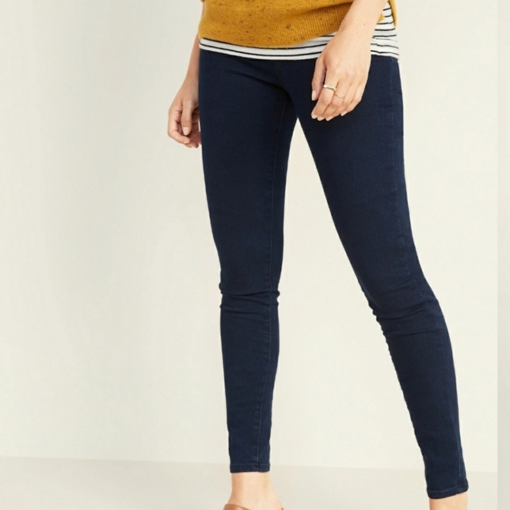 NWT Old Navy Pull On Jegging Size 12